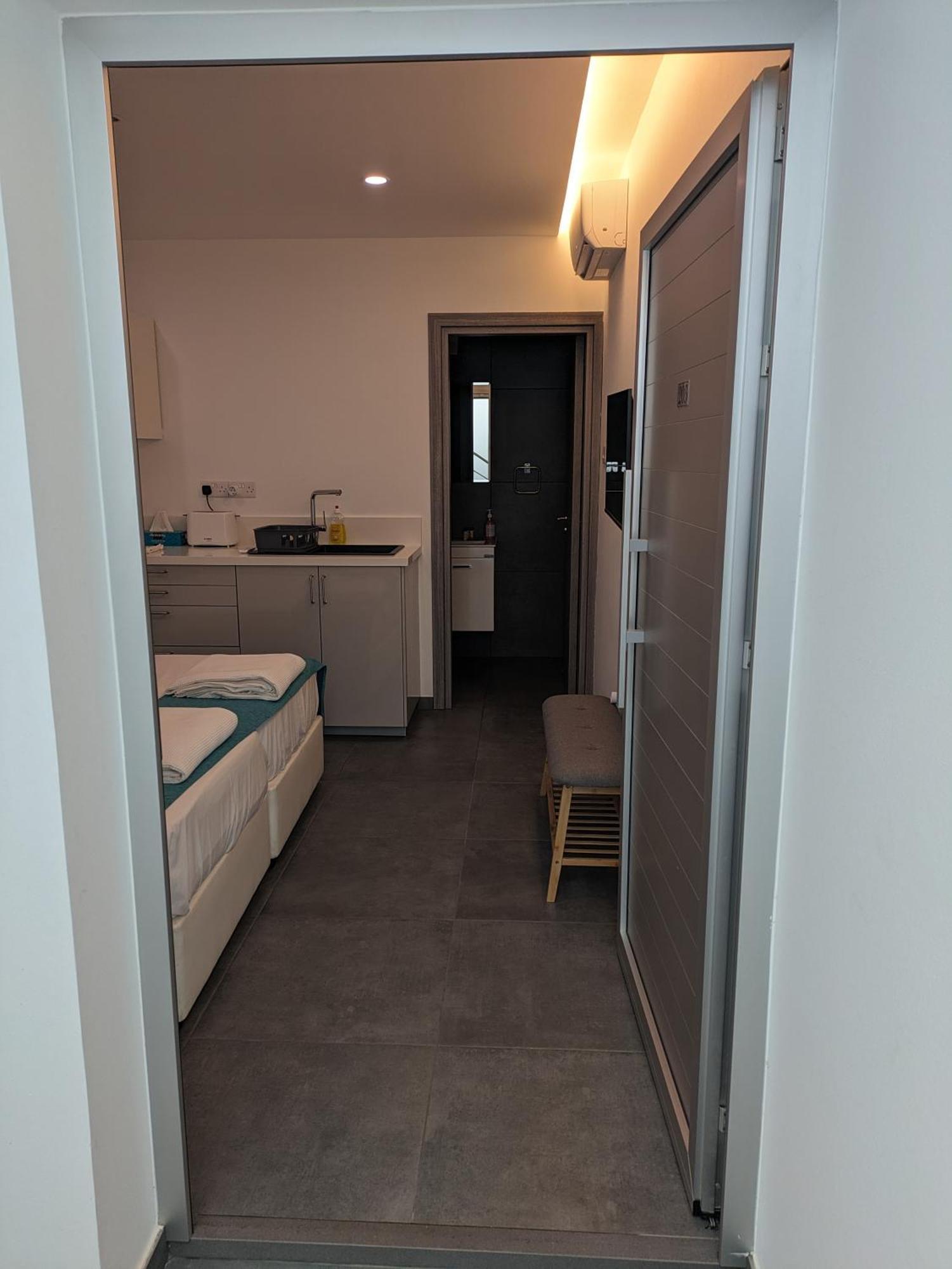 Memory Apartments Айя-Напа Экстерьер фото